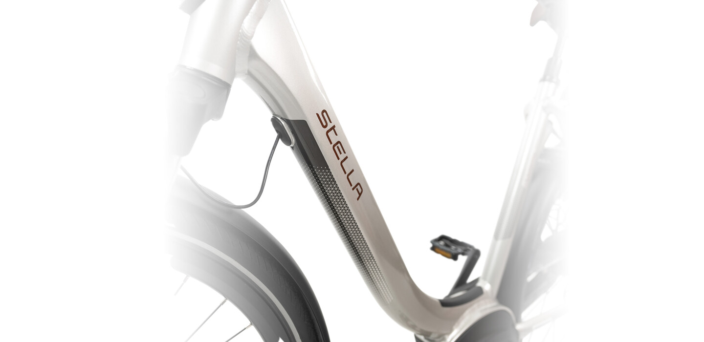 210112-Livorno_MDB_BrilliantSilver-ProductStory-03-2880x1400