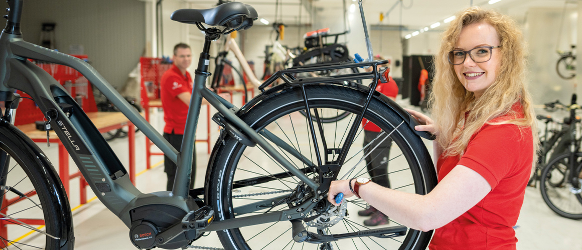 So machen Sie Ihr E-Bike startklar für den Sommerurlaub_2320x1000