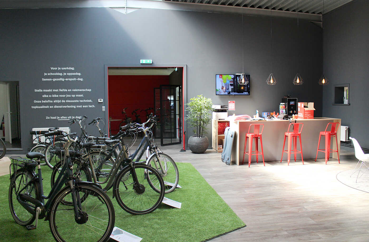 Fietsenwinkel SintMartensLatem EBike Testcenter » Stella Bikes