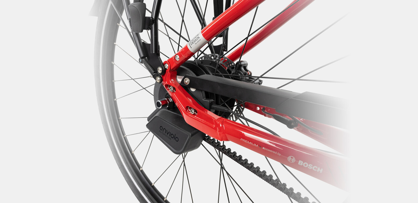 211025-Morena_MDB_FI_Red_Gent-ProductStory-02-2880x1400