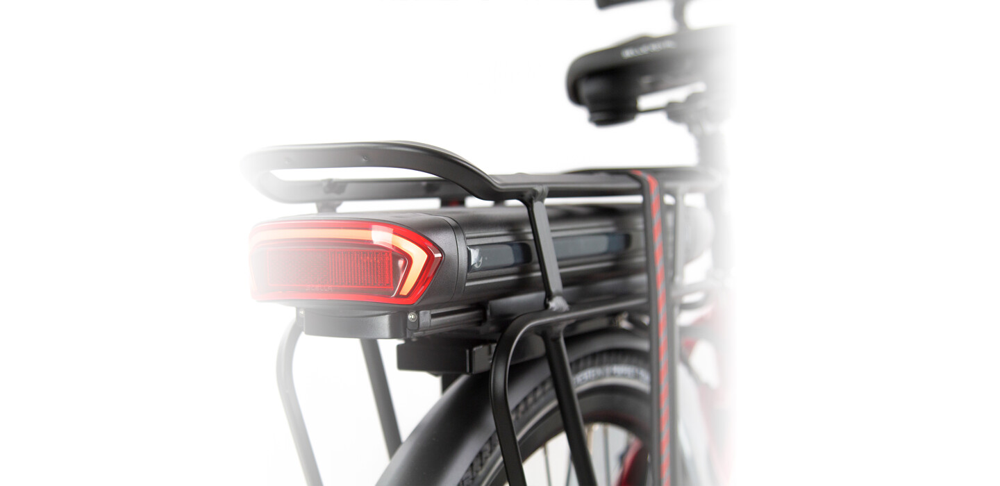 220921-Vicenza_Superior_FDST_Red-ProductStory-03-2880x1400