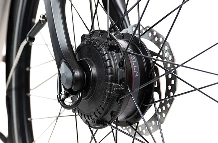 210112-Livorno_FDST_BrilliantSilver_Gent-ProductStory-02-630x450
